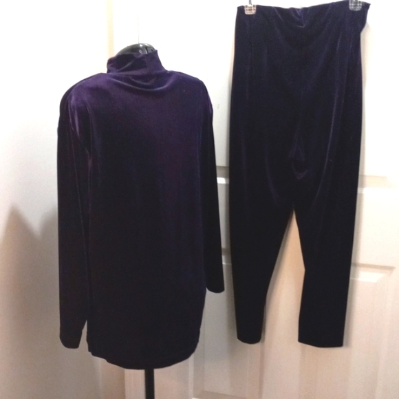 Vintage Bechamel Petites Royal Purple  Lounge  Set, Size Med - Picture 6 of 7